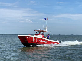 Boat towing services on the Chesapeake Bay
